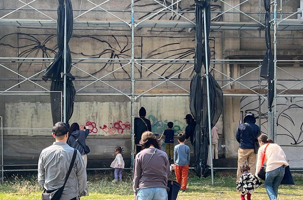 ミューラル(壁画)を日本に広めて、アートをもっと身近な存在にし、街と子どもたちの未来を明るくする。
