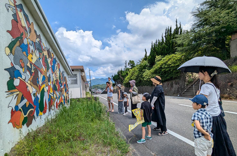 プロのアーティストによるウォールアートで佐賀県多久市をサブカルな街にしたい!