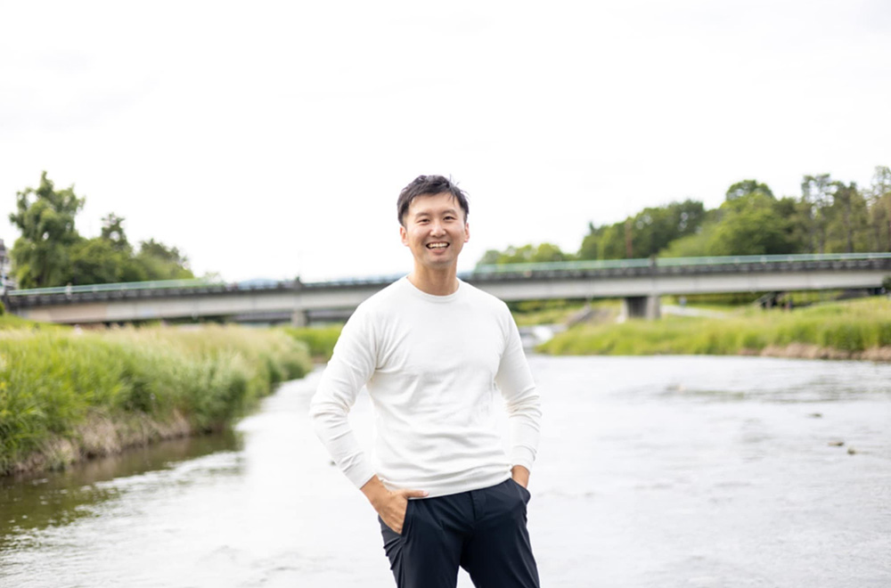 京都市で「アトツギラボ」を展開し、“アトツギ”たちをつなぎ、応援しながら新たな可能性を生み出し、未来へ継承する。