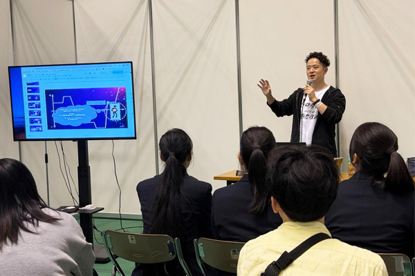 インタビューバトンvol.151 ｜ 視野は、広がらない。だからこそ、一歩ずつ動き続ける ～世界的な人気ゲームを支える技術者が語った「くすぶり続けた人生」と小さな選択～