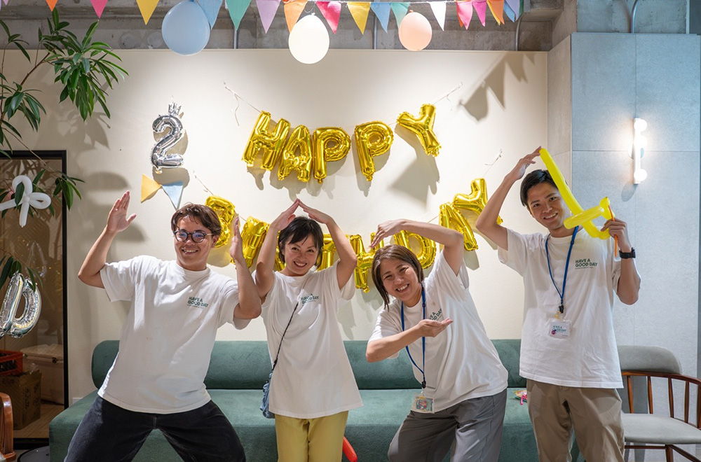 沖縄県那覇市のコワーキングスペースを人、情報、コトが集まりつながる交差点に。