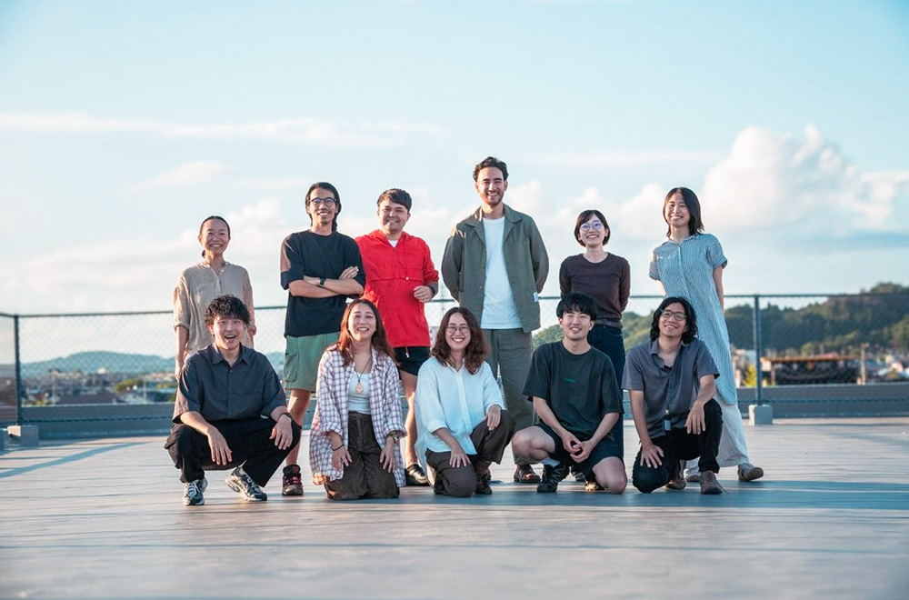 秋田県秋田市で映像制作や人が集まる拠点を作りながら、地方の魅力を国内外へ発信していく。