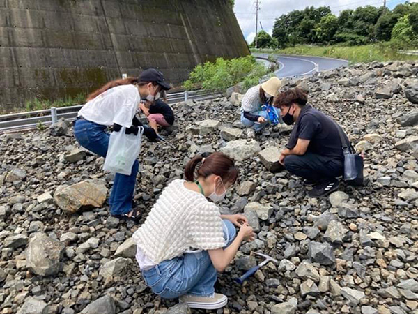 化石発掘で見出す、天草市御所浦島の新たな地域産業。