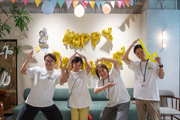 インタビューバトンvol.160 | 沖縄県那覇市のコワーキングスペースを人、情報、コトが集まりつながる交差点に。